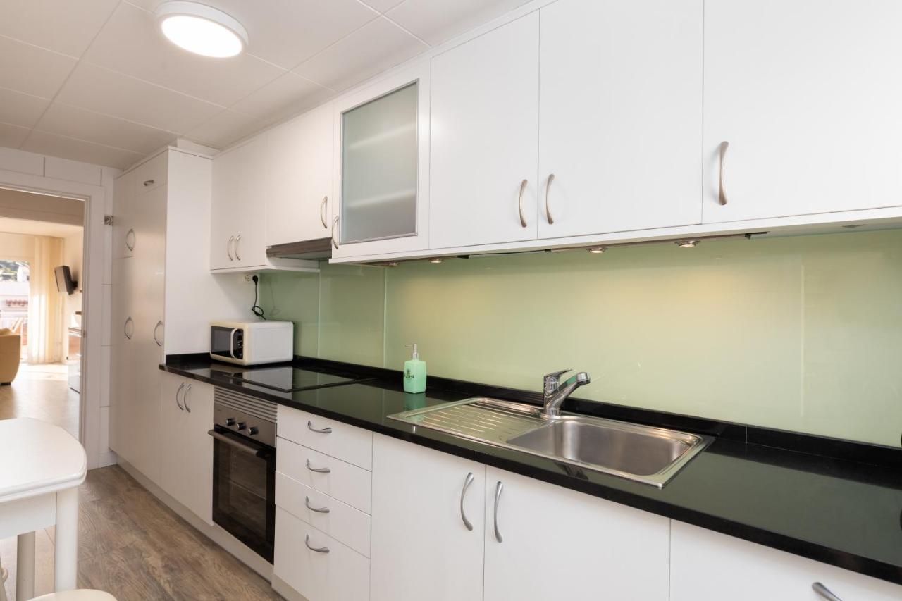 Hauzify I Center S'Agaro Apartment Luaran gambar