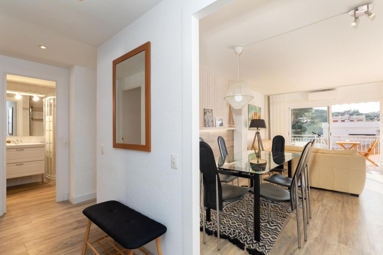 Hauzify I Center S'Agaro Apartment Luaran gambar