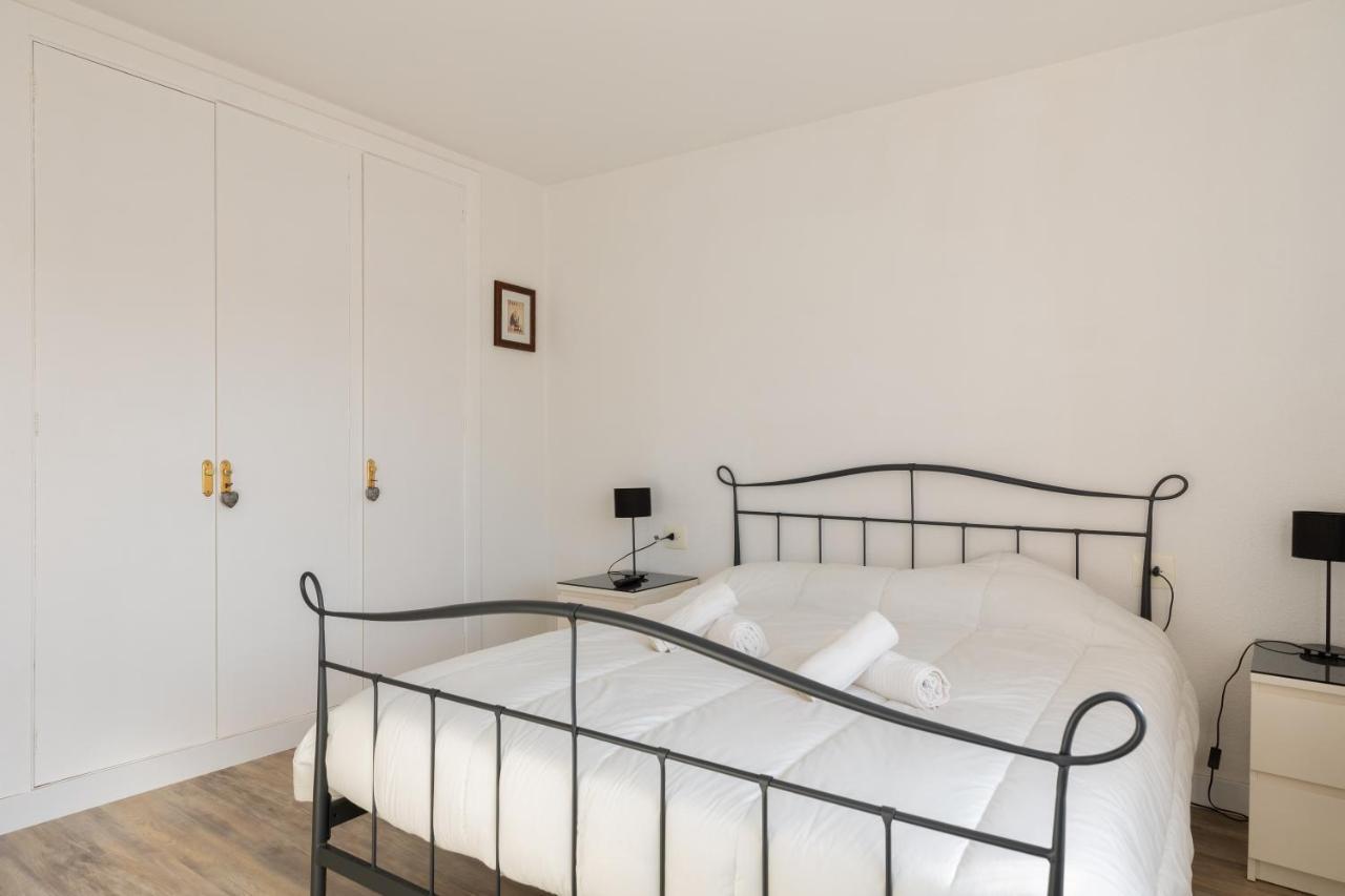 Hauzify I Center S'Agaro Apartment Luaran gambar